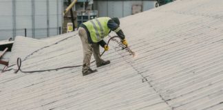Roof-Repair-Or-Replacement-When-To-Make-The-Right-Call-on-toplineblog