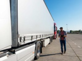 Truckers-Rejoice!-The-Surprising-Perks-Of-Permit-Services-on-toplineblog